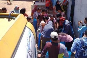 PAM Tirta Kamuning Bantu Air Bersih